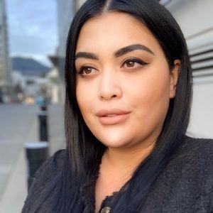 Meet your Posher, Sheryl